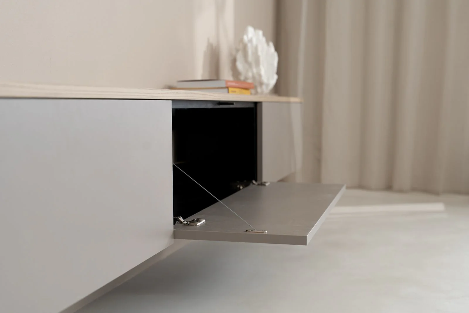 Tv-meubel Gregor - Zwevend - Melamine - 3 kleppen - Image 8
